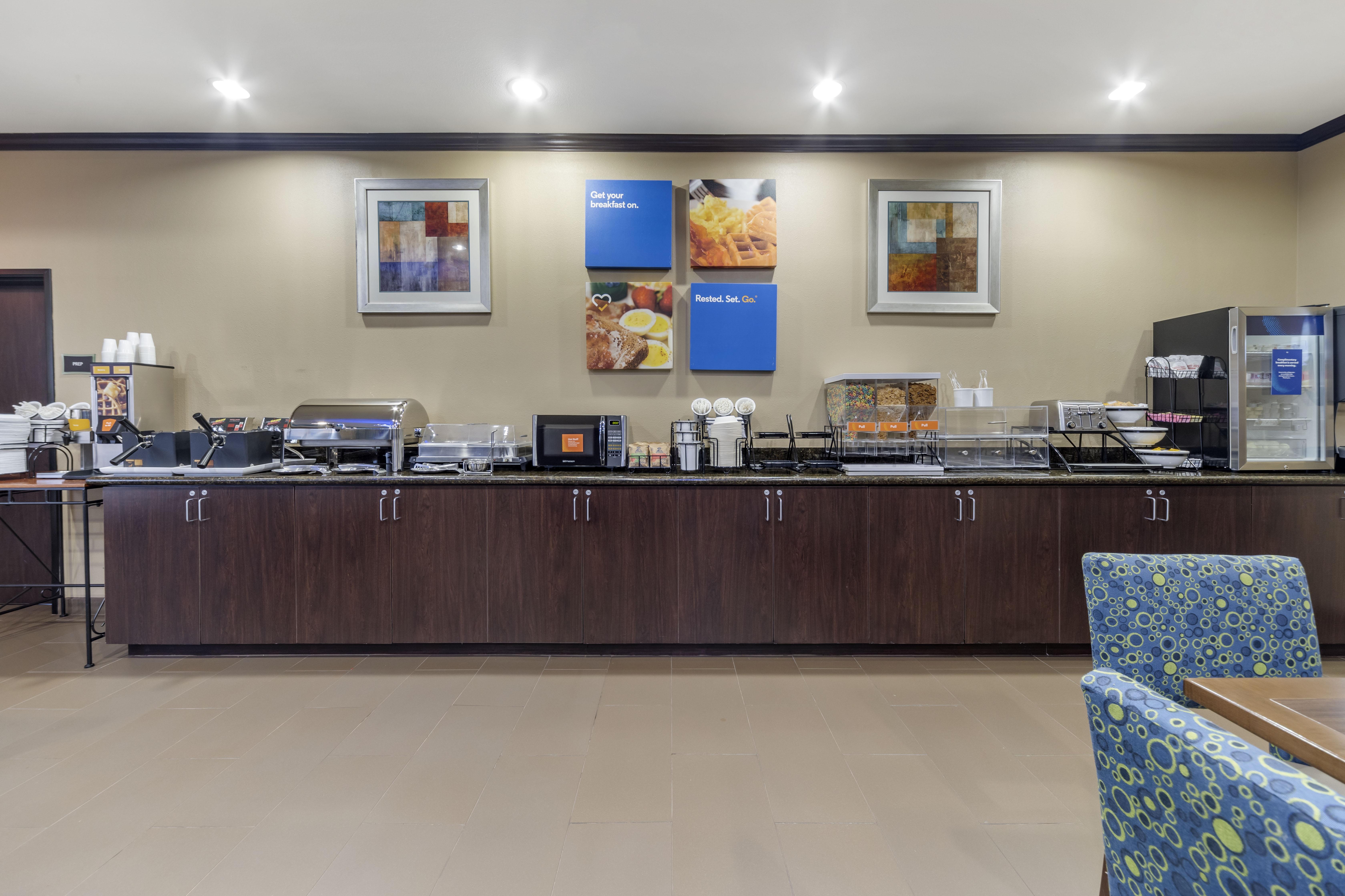 Garner Hotel Oklahoma City - Quail Springs By Ihg Exterior photo