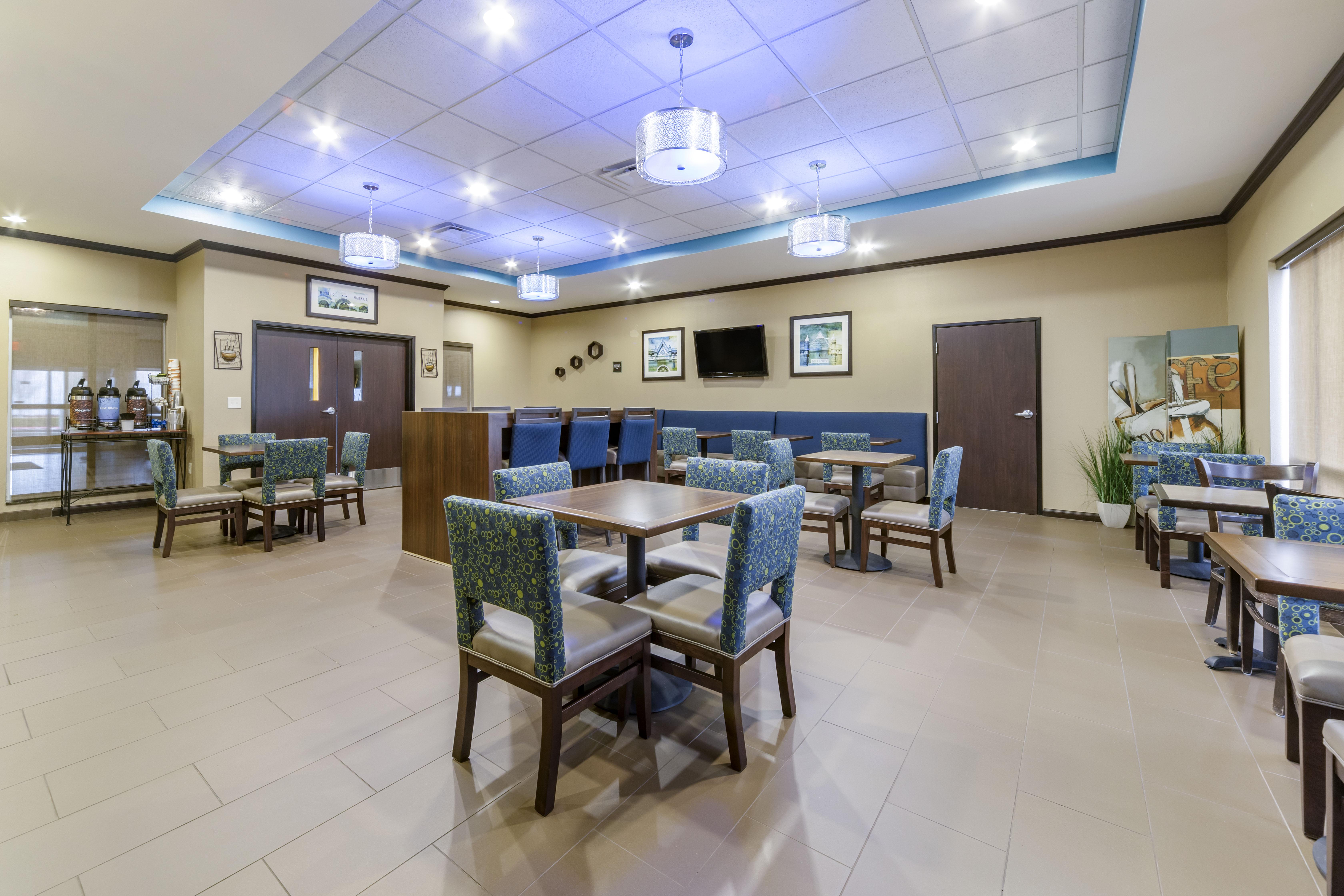 Garner Hotel Oklahoma City - Quail Springs By Ihg Exterior photo